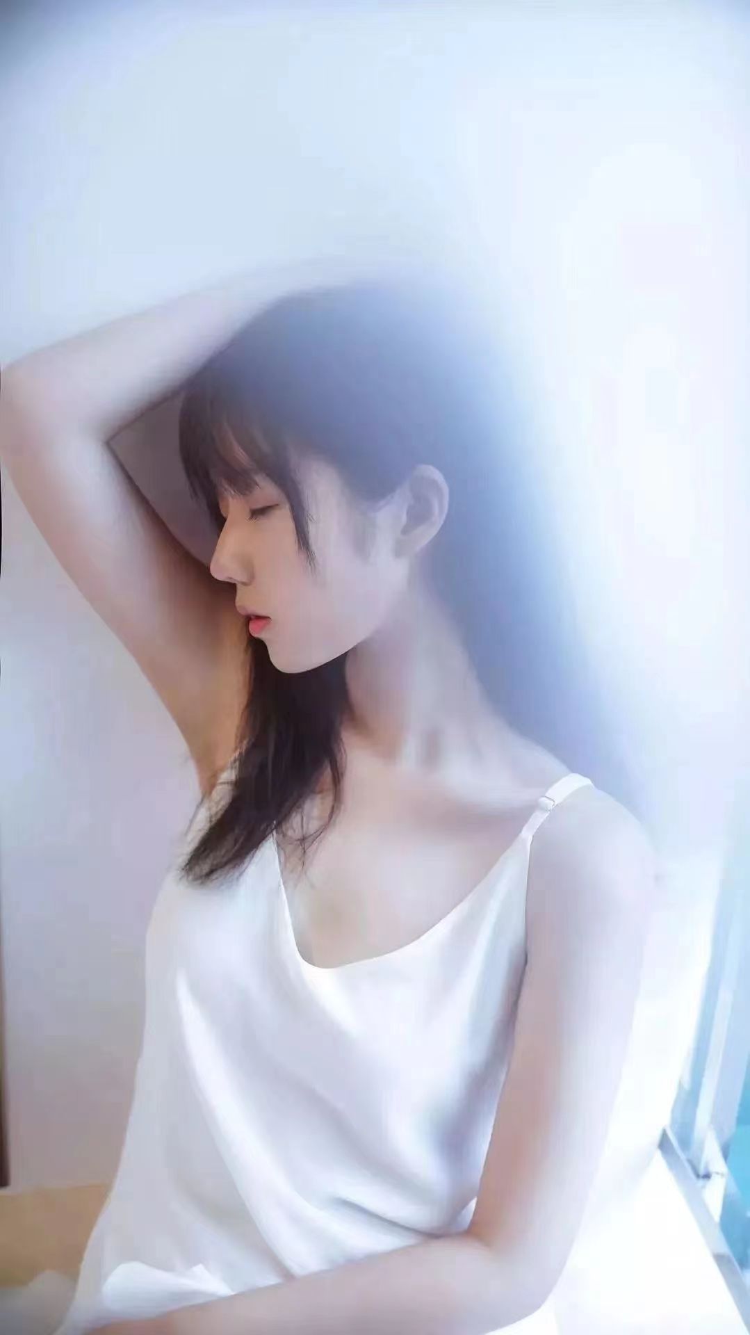 年轻性感的小姐姐