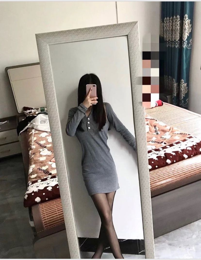 首下海，待客活泼开朗可调教