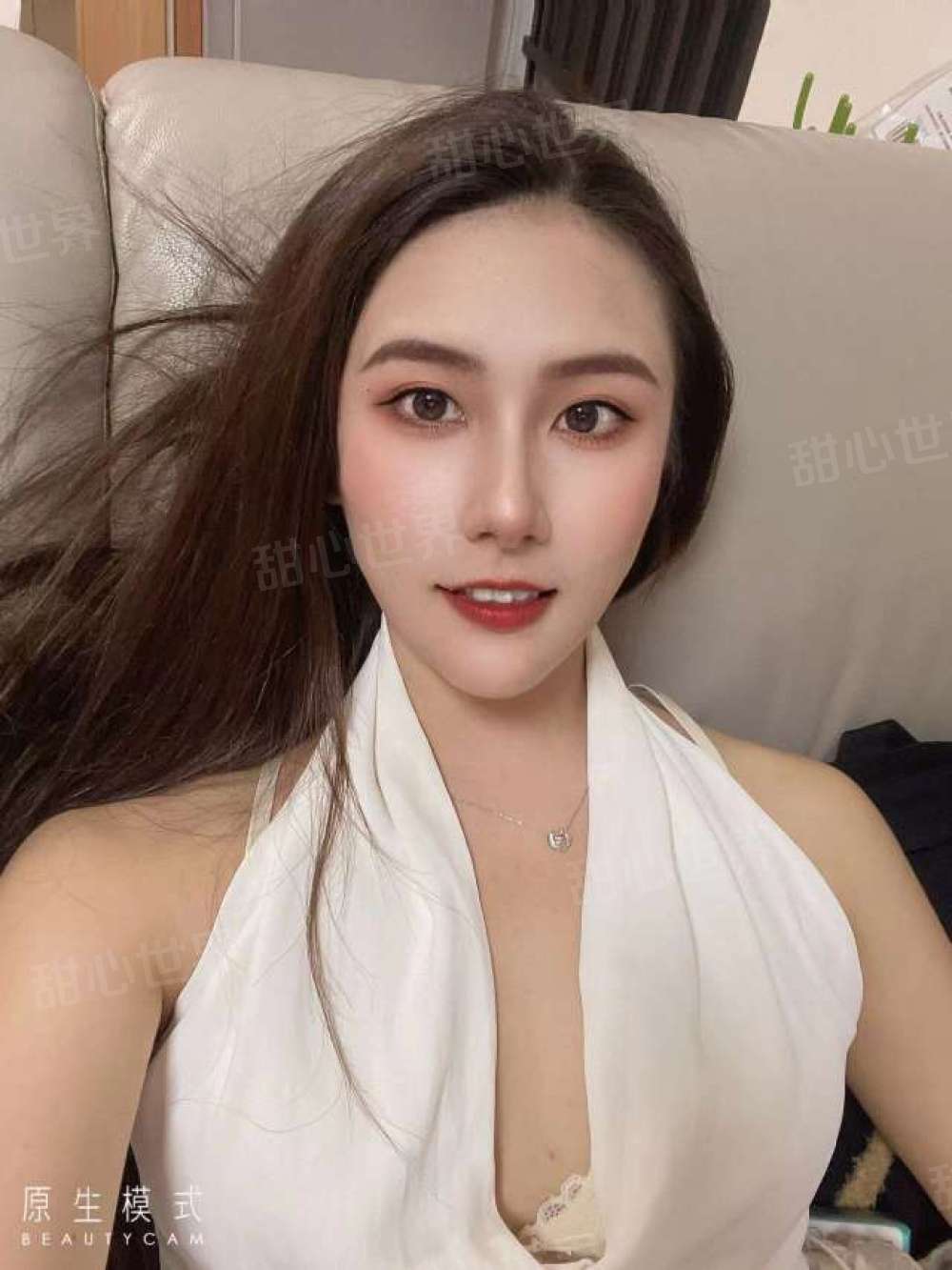 全程听指挥，极其配合