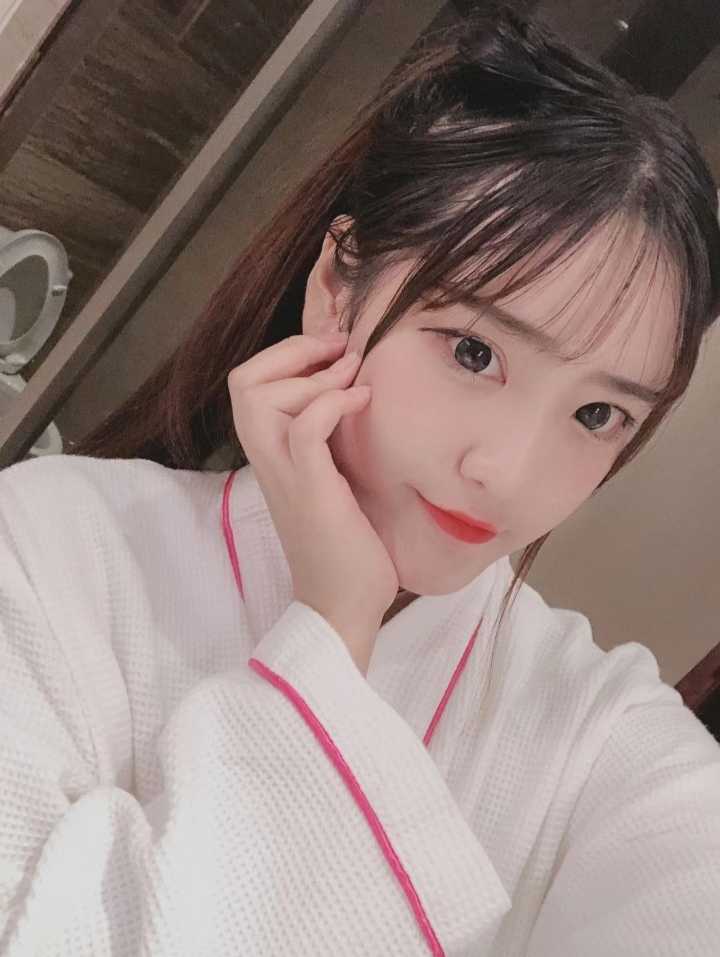 18岁，下面非常紧，值得一去