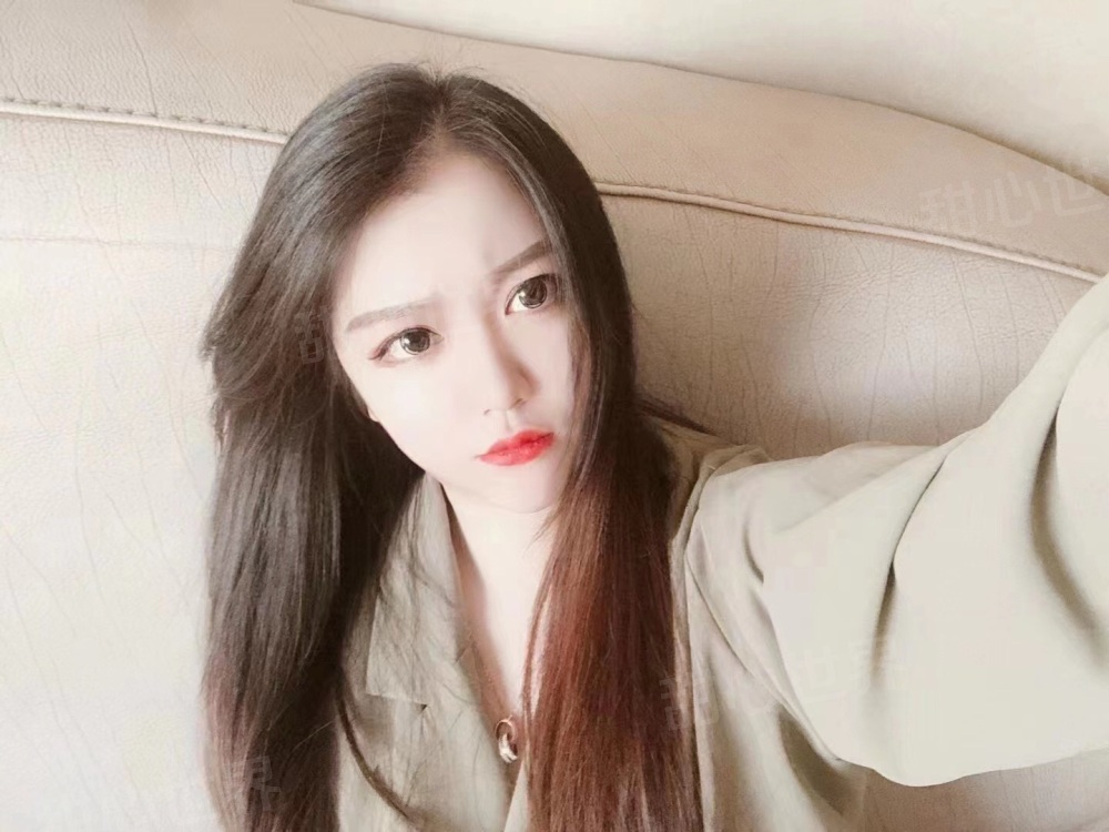 丰满美女，人间榨汁机呀