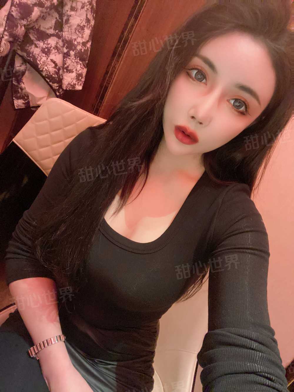 饥渴，浪叫声让人忍不住