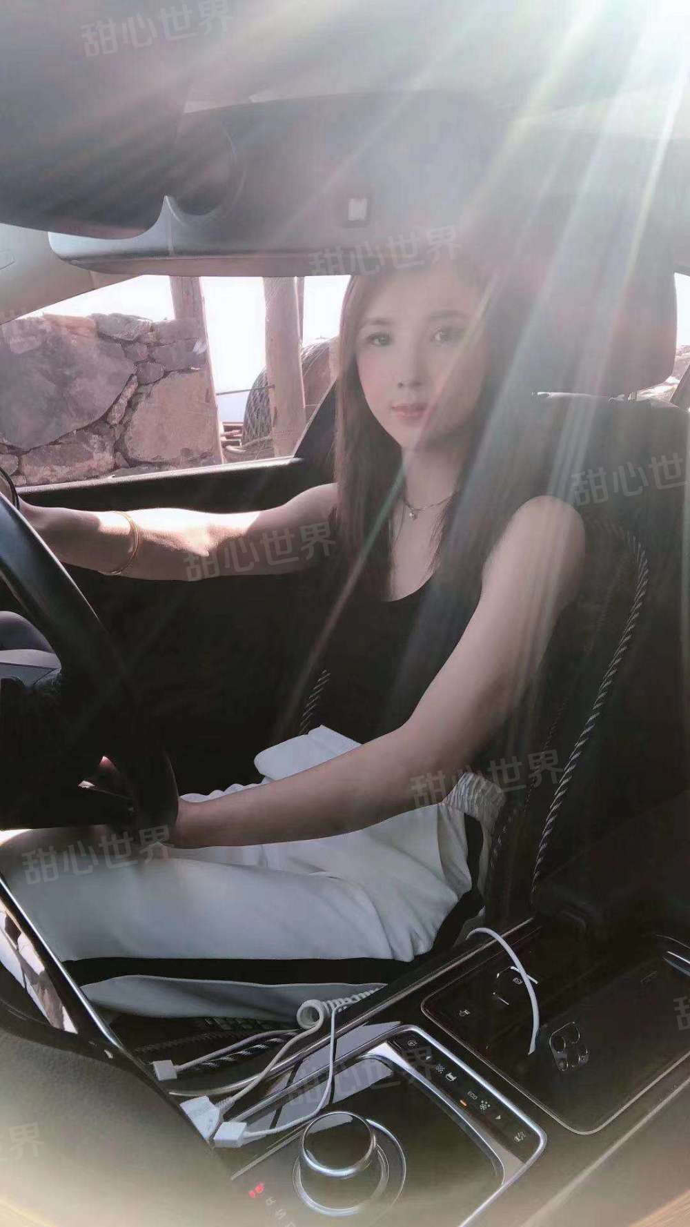 大奶小水库的Sao妹子