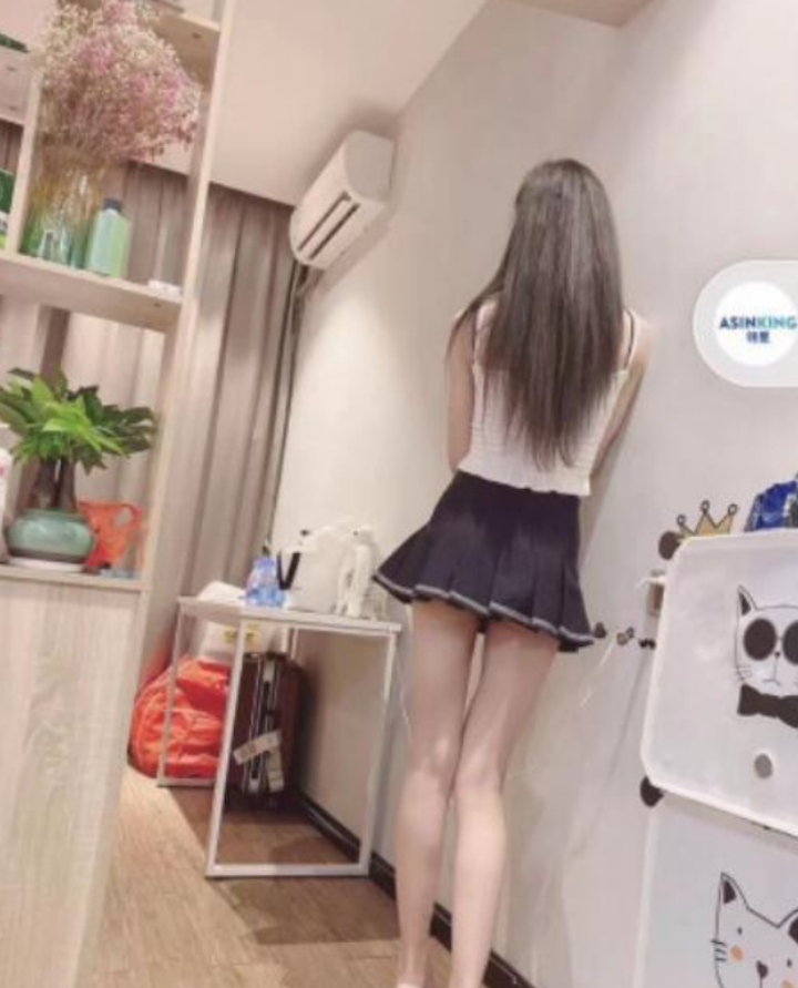 B紧，水多，服务好