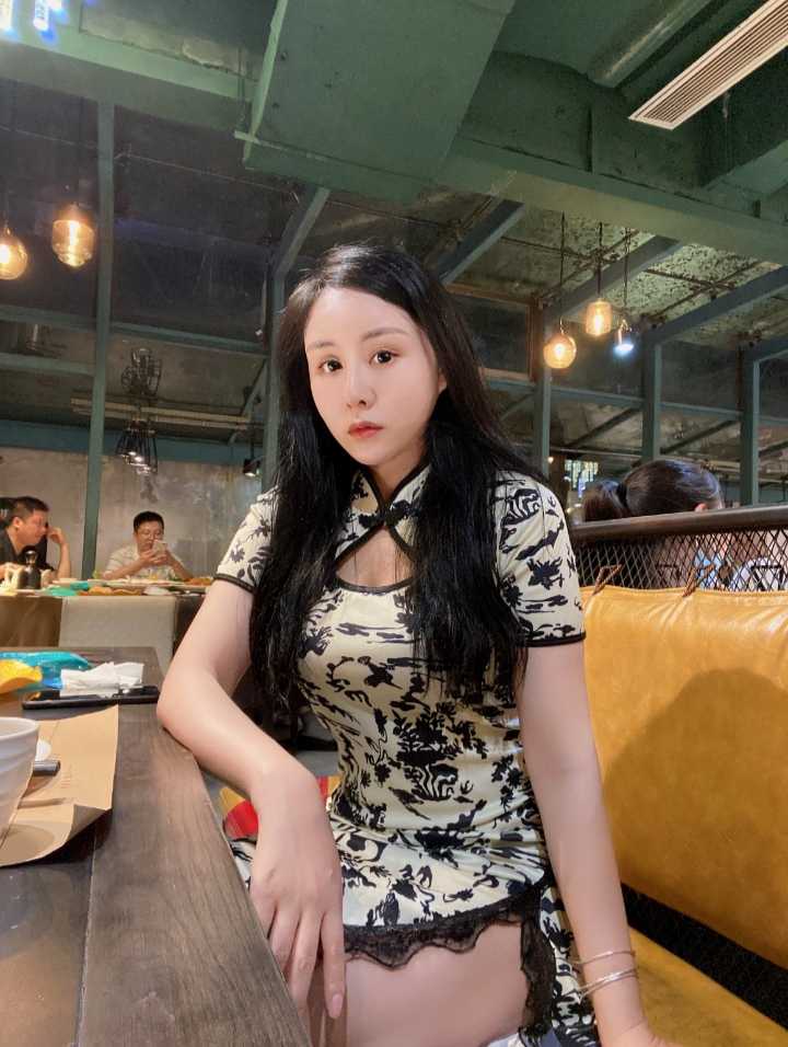 强烈推荐KH，可后入，可解锁新姿势