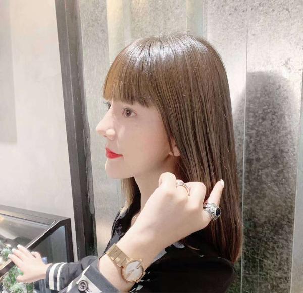 极品大胸妹子，乳交非常爽，还会一直叫爸爸