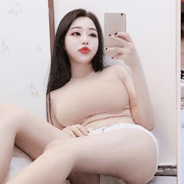 认识很久的一位徐州妹妹身材丰满身体敏感