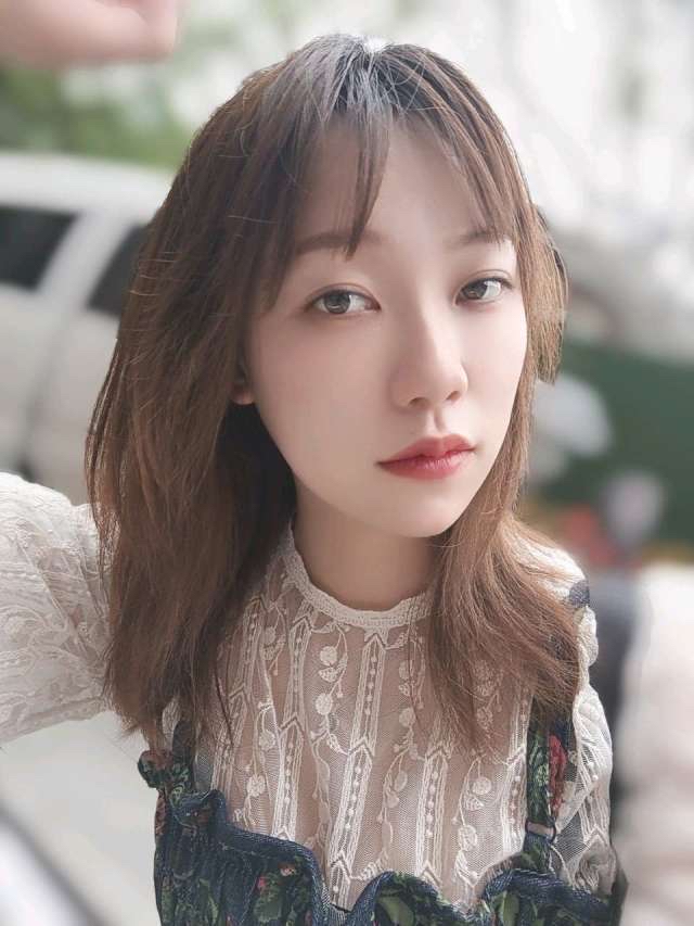 实测，照片就是本人