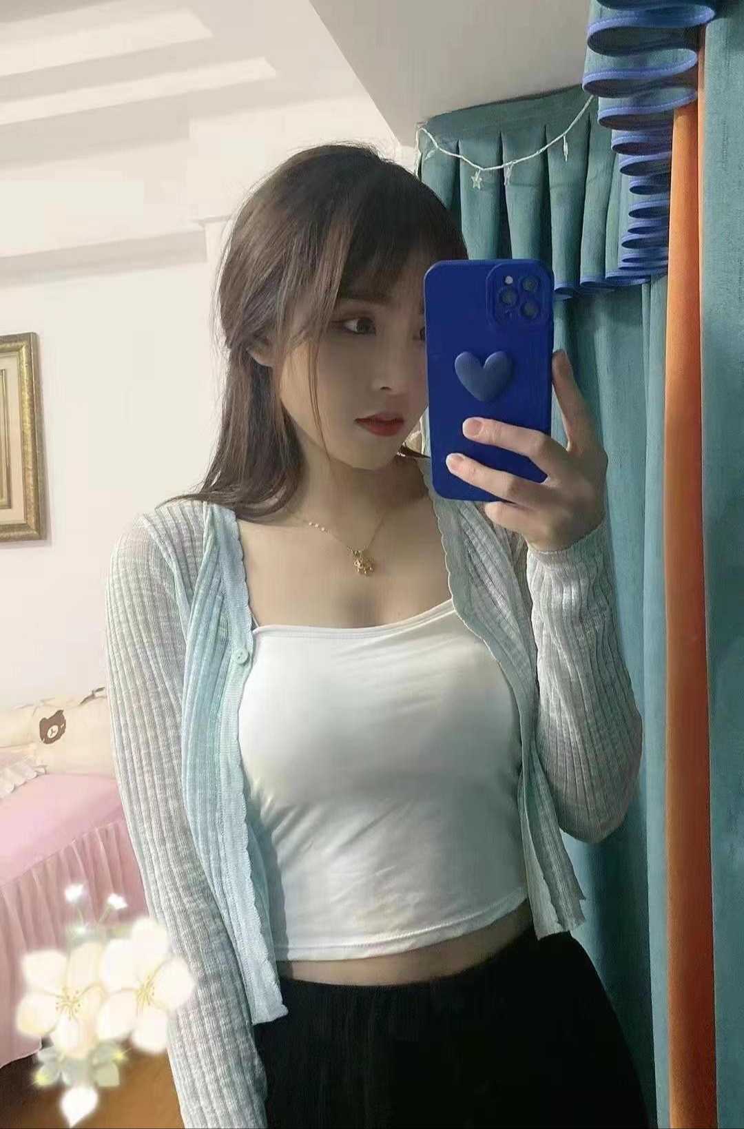 新到茶身材一绝，服务态度爽飞