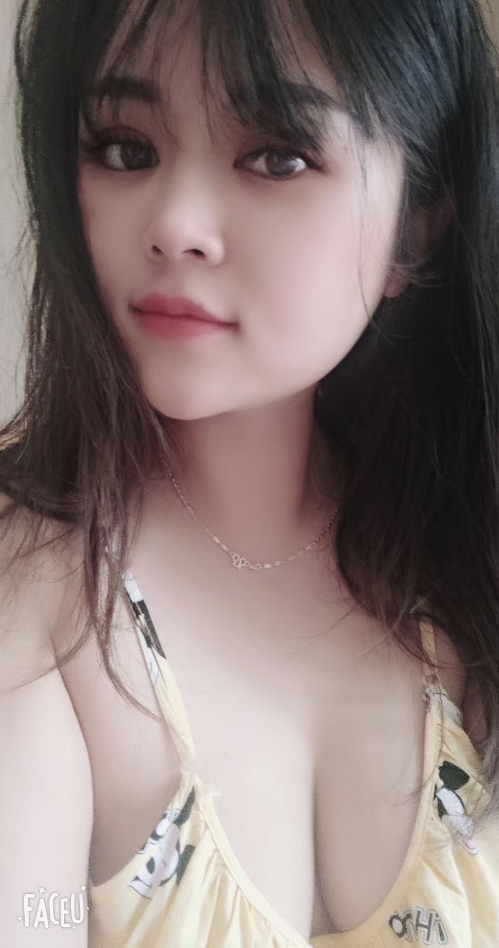 布吉新来的小姐姐