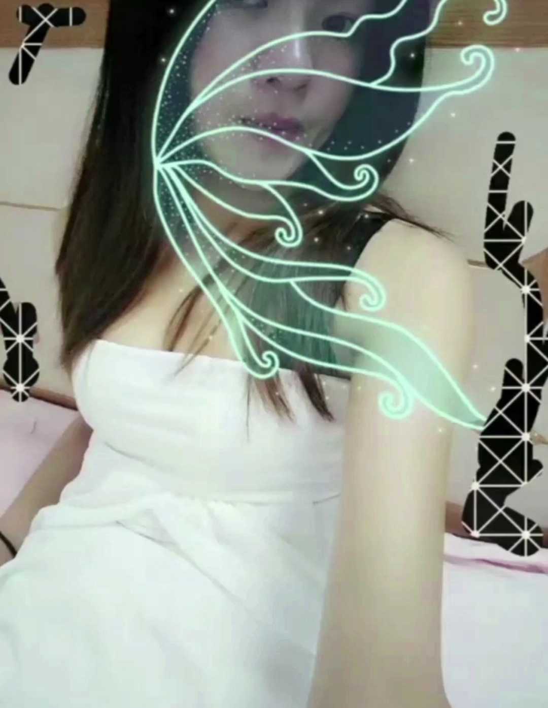 外表清秀，内心浪荡的妹妹