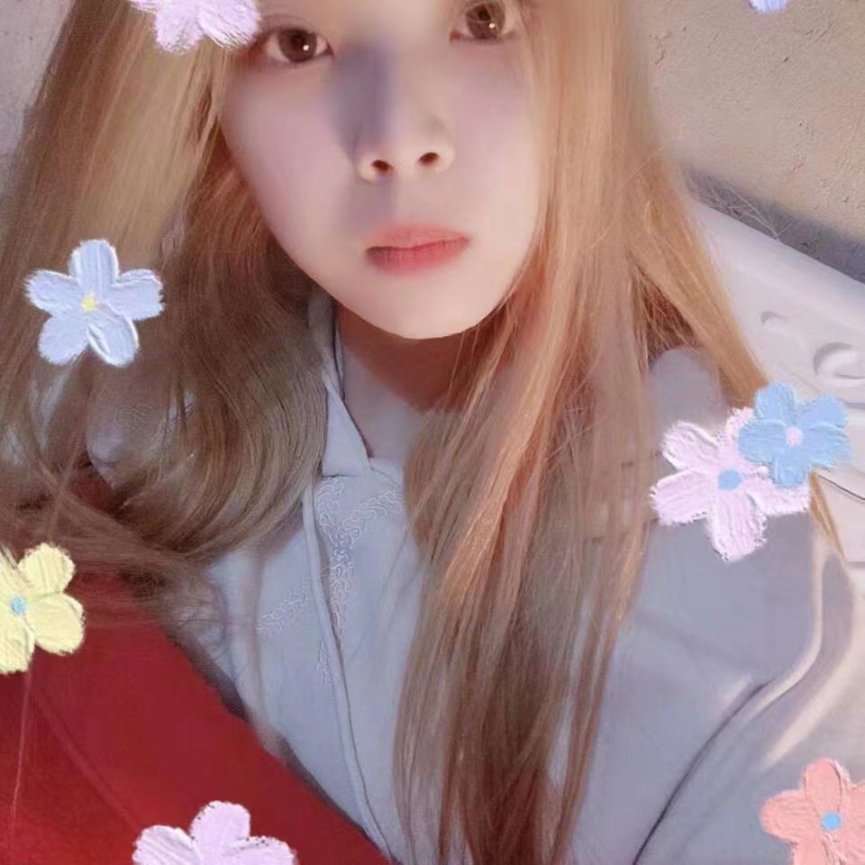 服务一般的娇嫩妹子