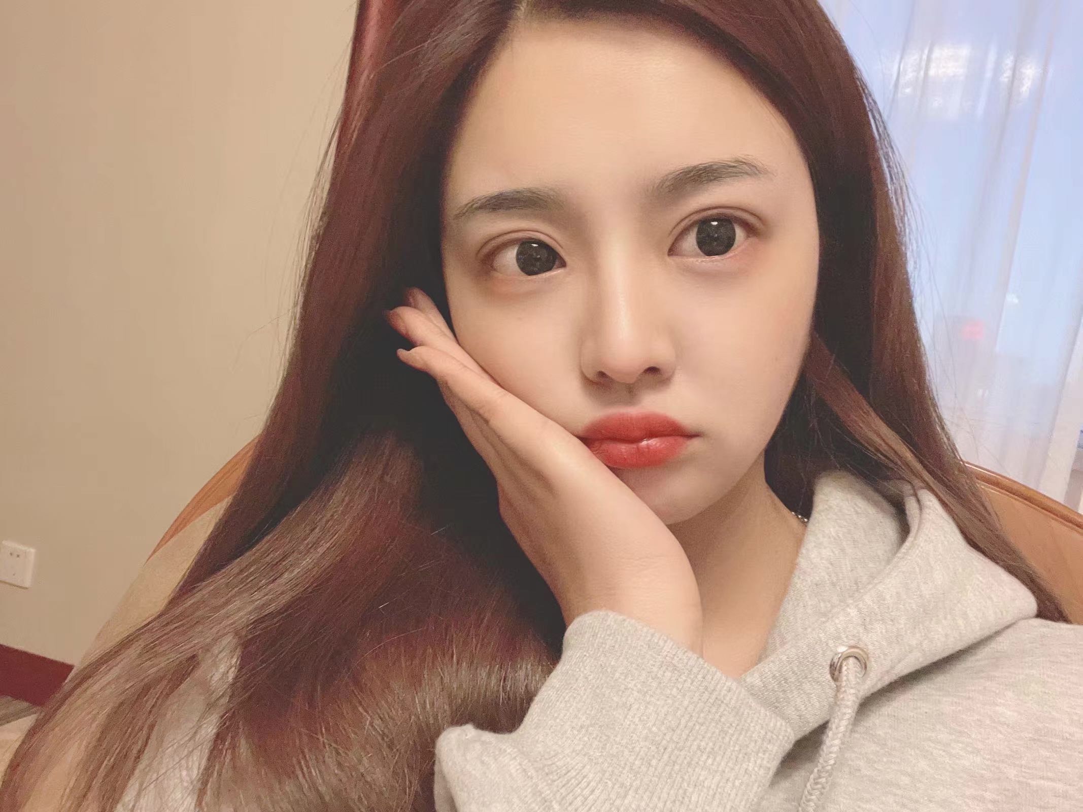 邻家小可爱，据说兼职才下水不久，良心推荐