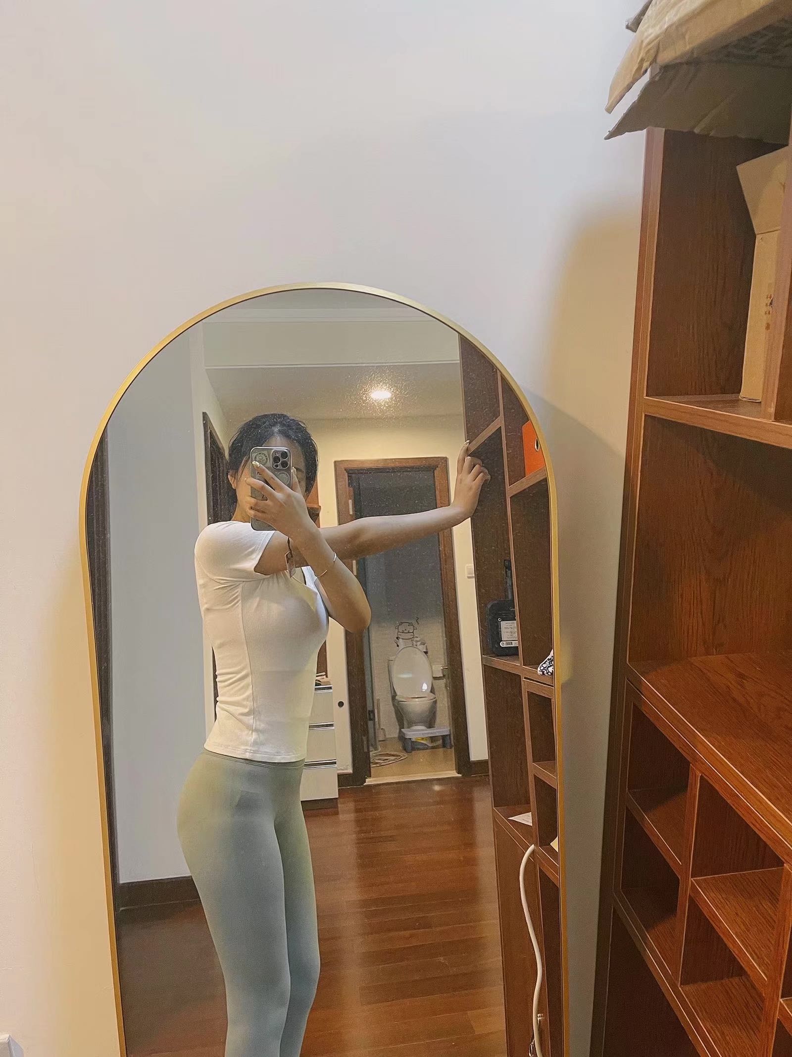 邻家小可爱，据说兼职才下水不久，良心推荐