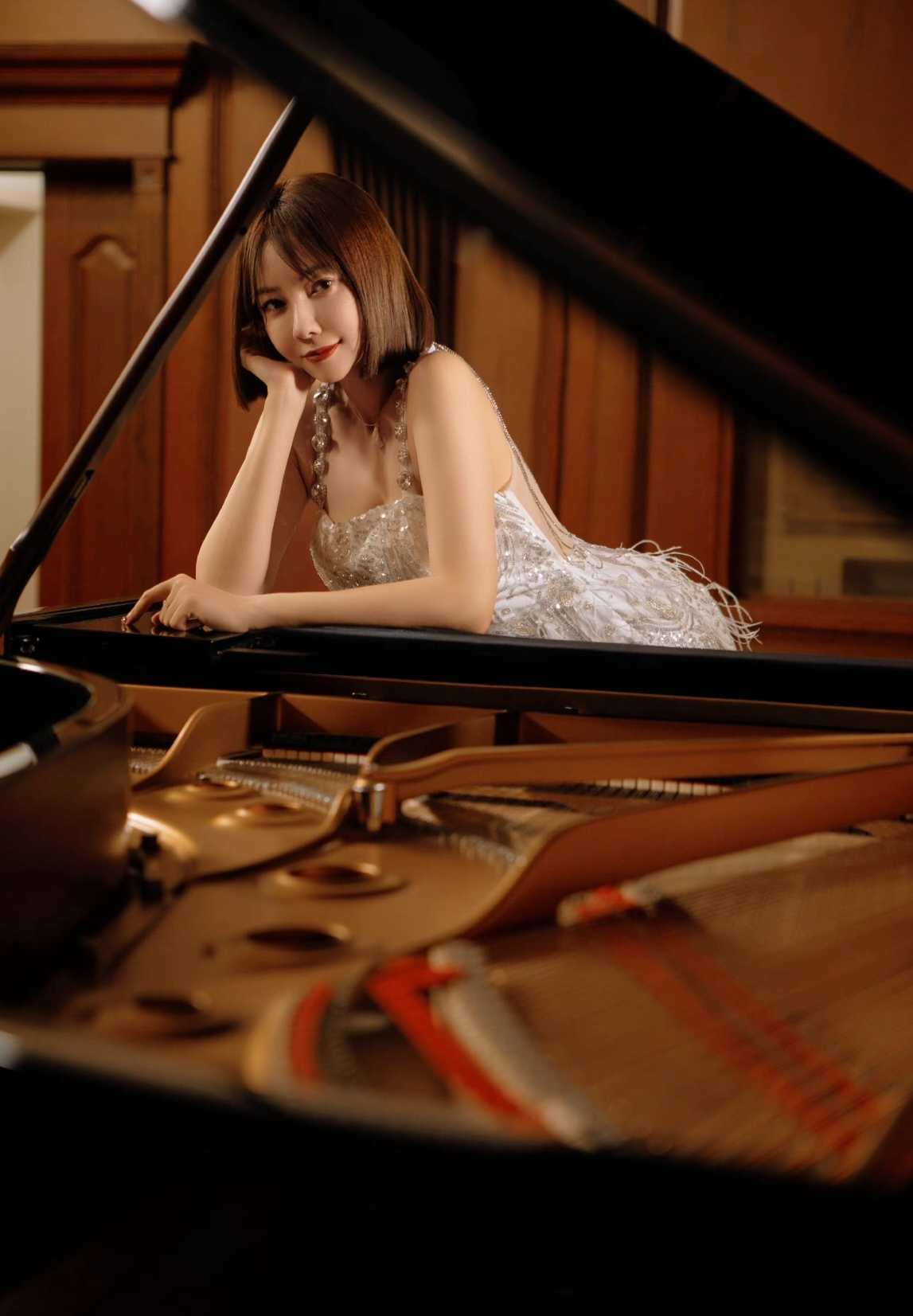 朝阳区性感妹子可外出上门