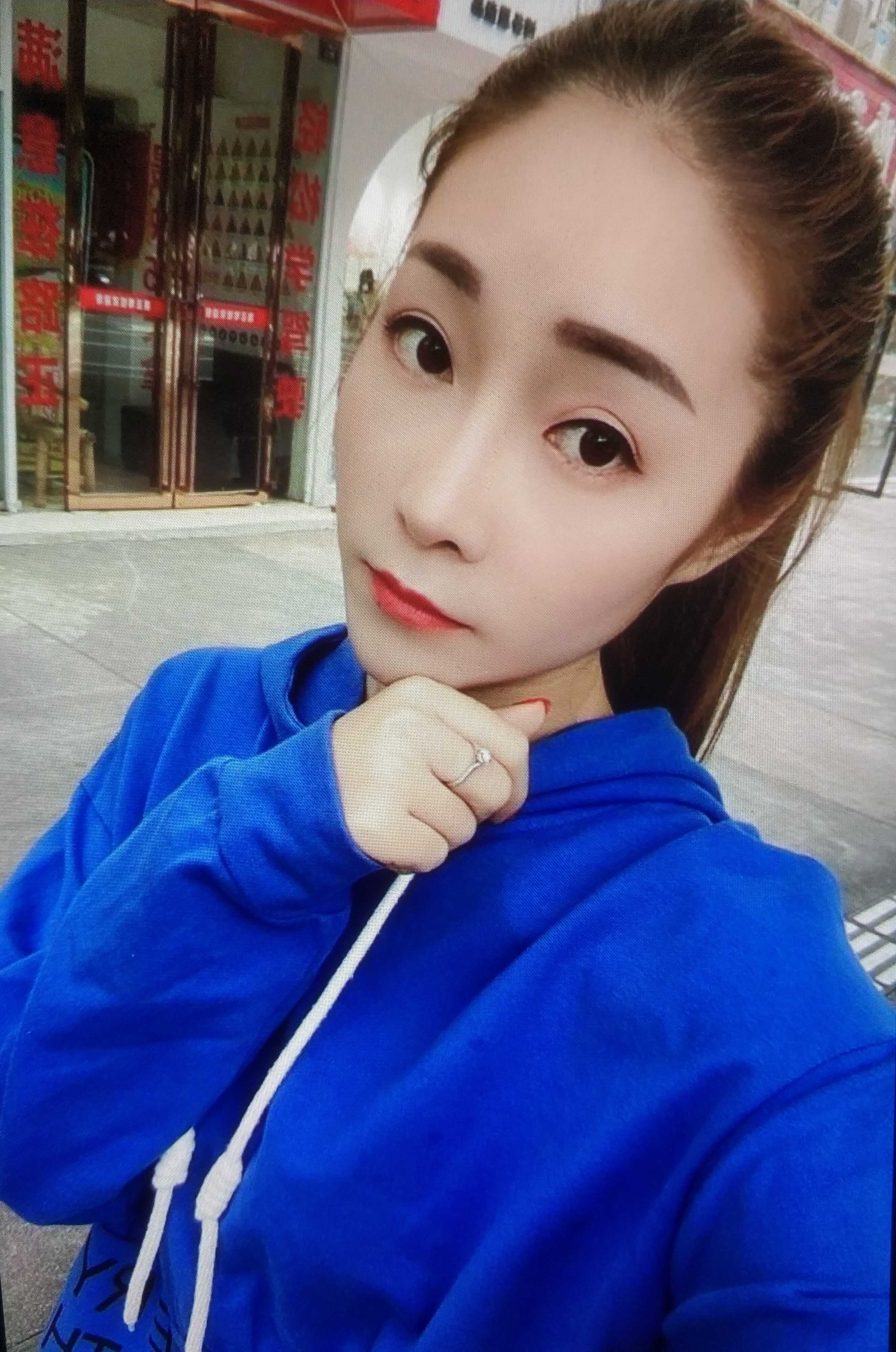 成华区的一个漂亮lf