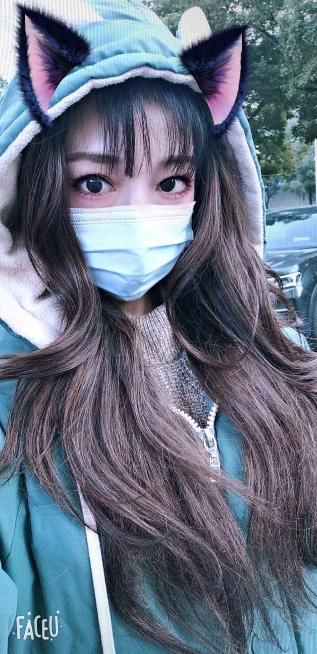 光谷很漂亮很便宜的小姐姐