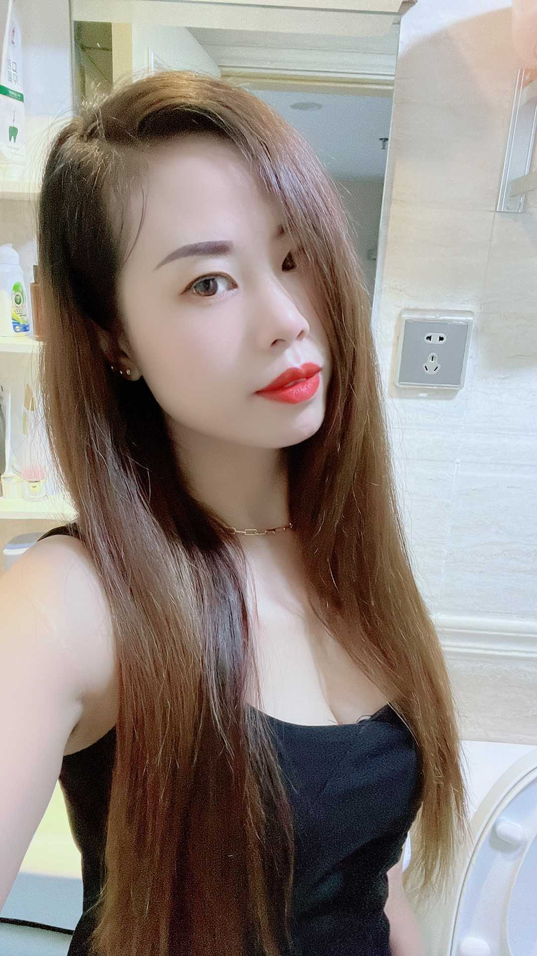 佛山身材超级好的甜甜猫