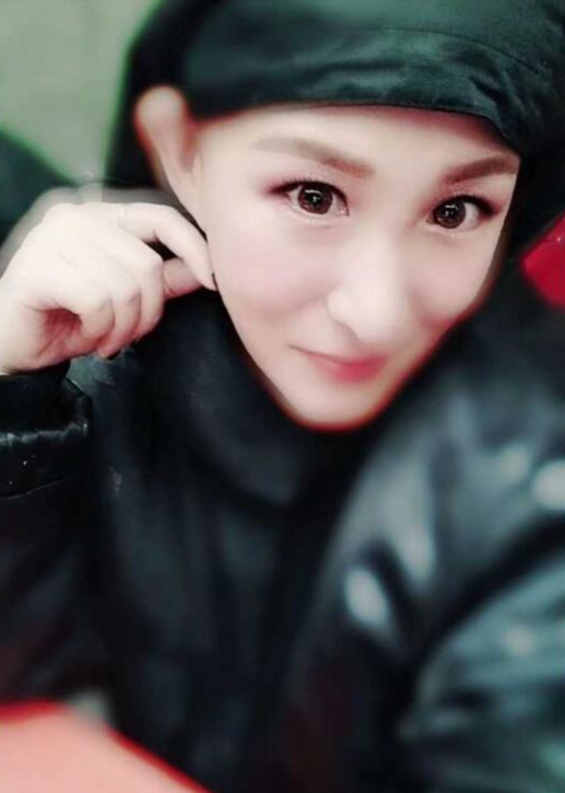 美女蜿婉一次极佳的体验