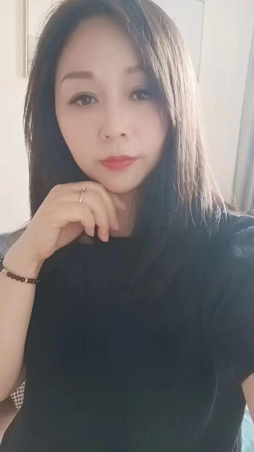 懂事的兰兰姐，很Sao的少妇