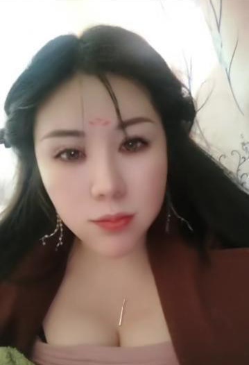 大奶少妇，活不错