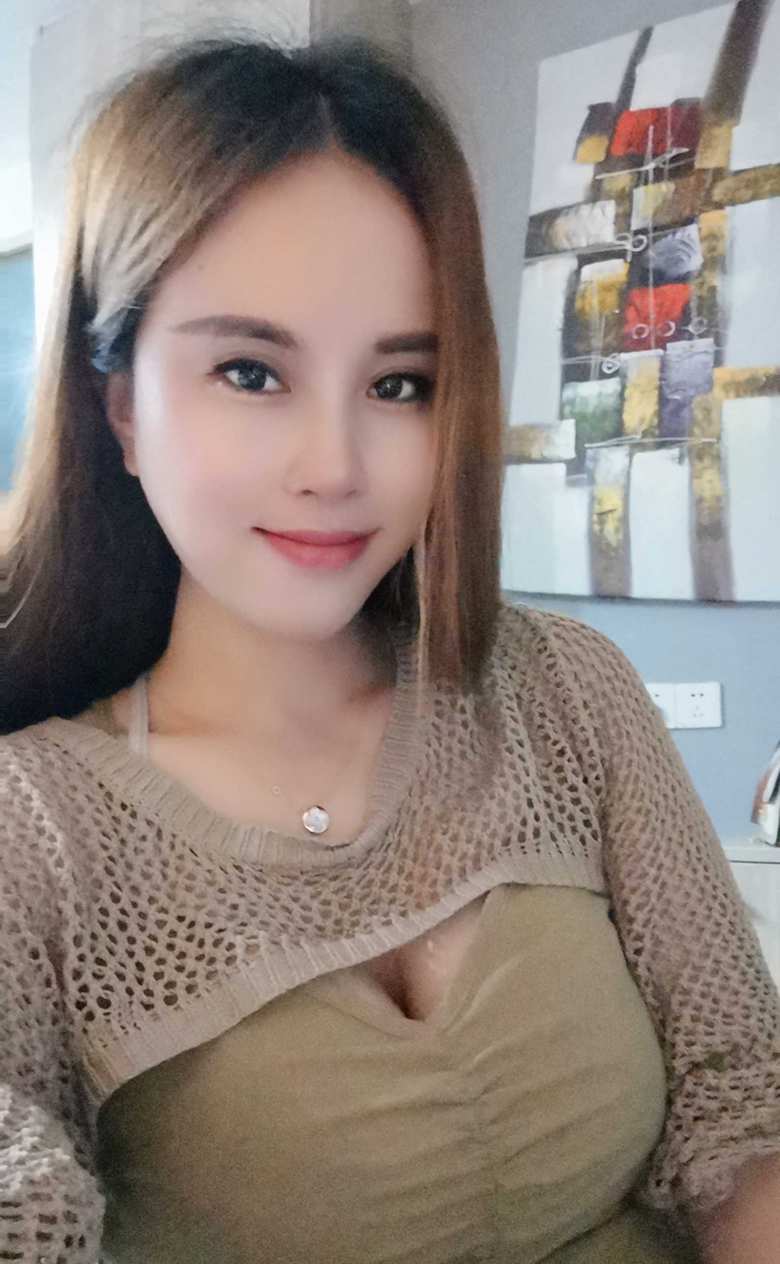 可出门服务，也可以直接来，加我时备注嗨皮网呢