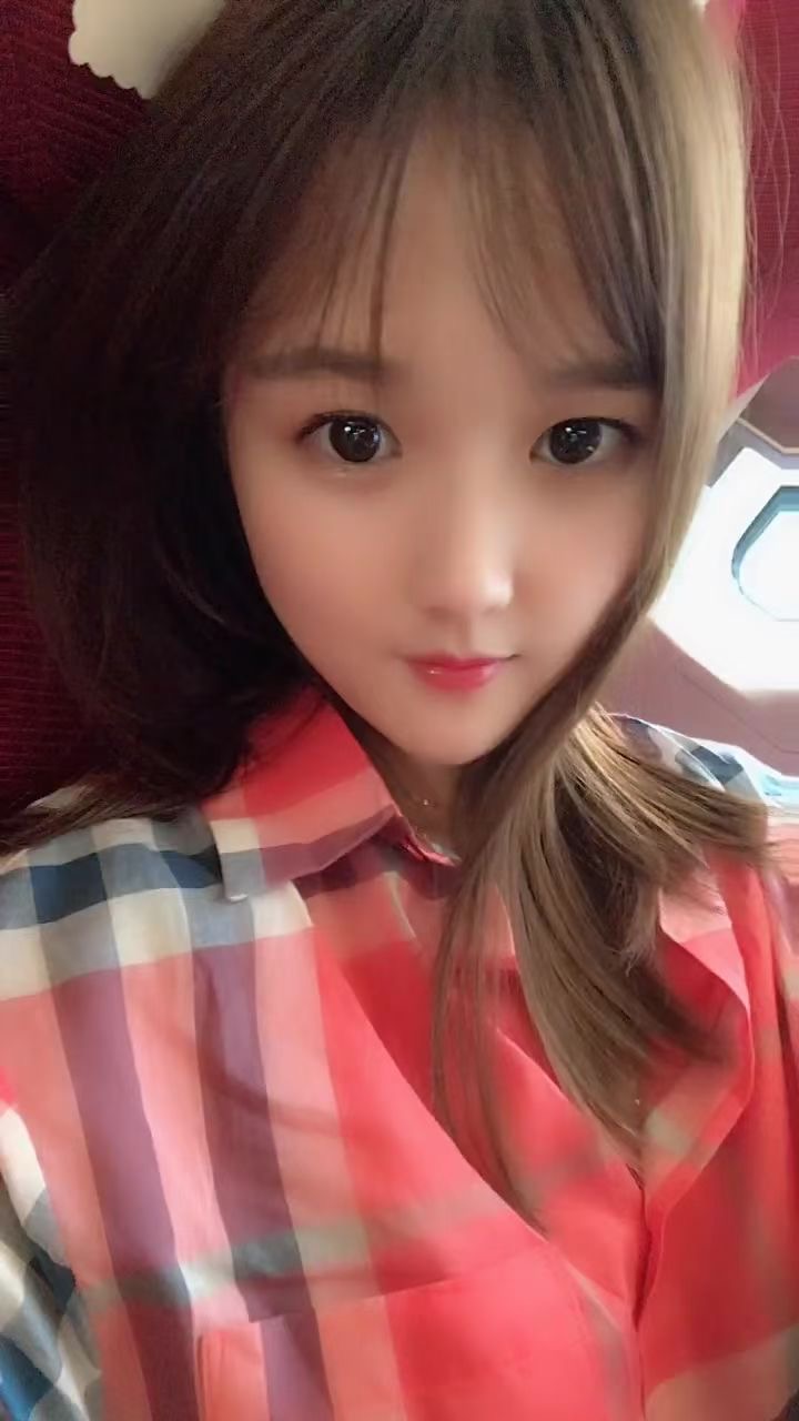 深圳福田保税区漂亮小姐姐