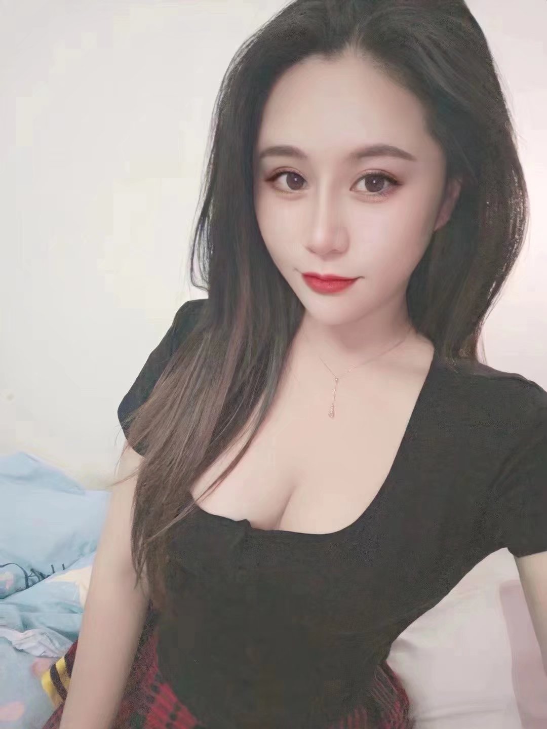 南湖高颜值，服务好的妹妹