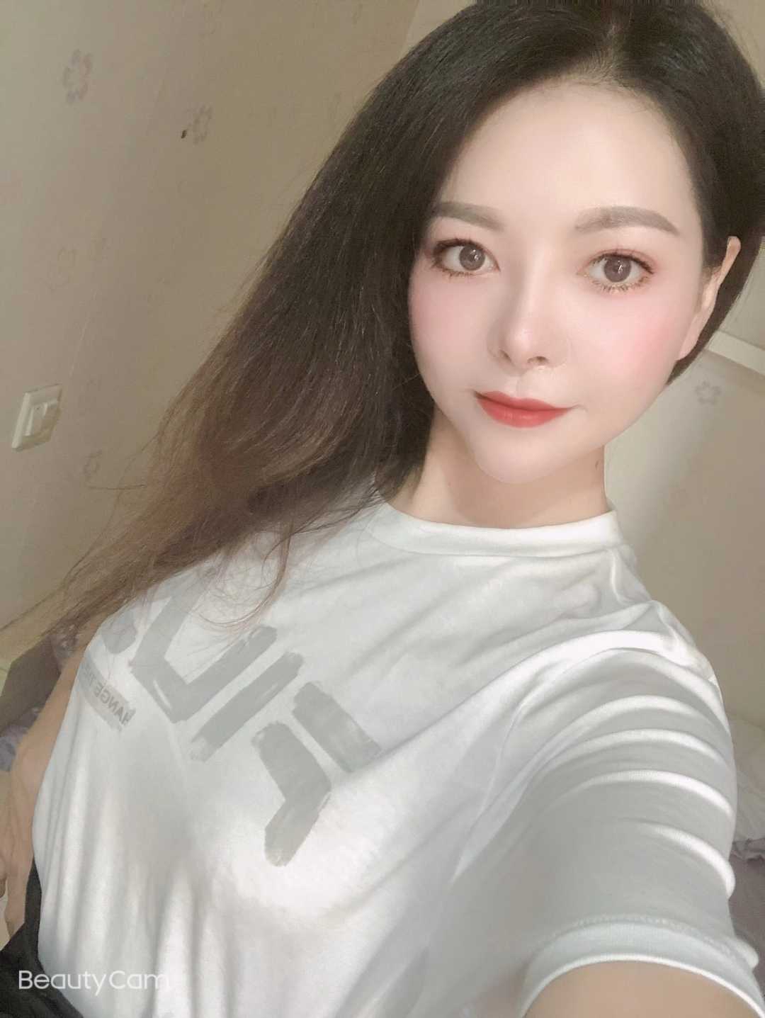 锦江区橡树林枝枝妹妹