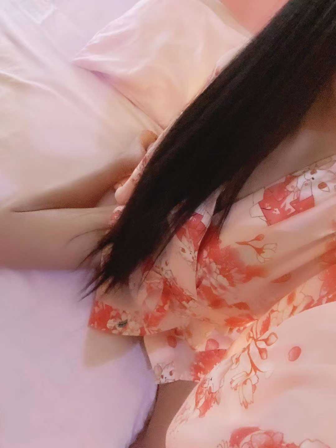 武进星河性感少妇