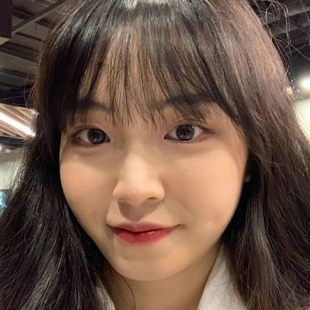 雨花会所年轻漂亮的美女