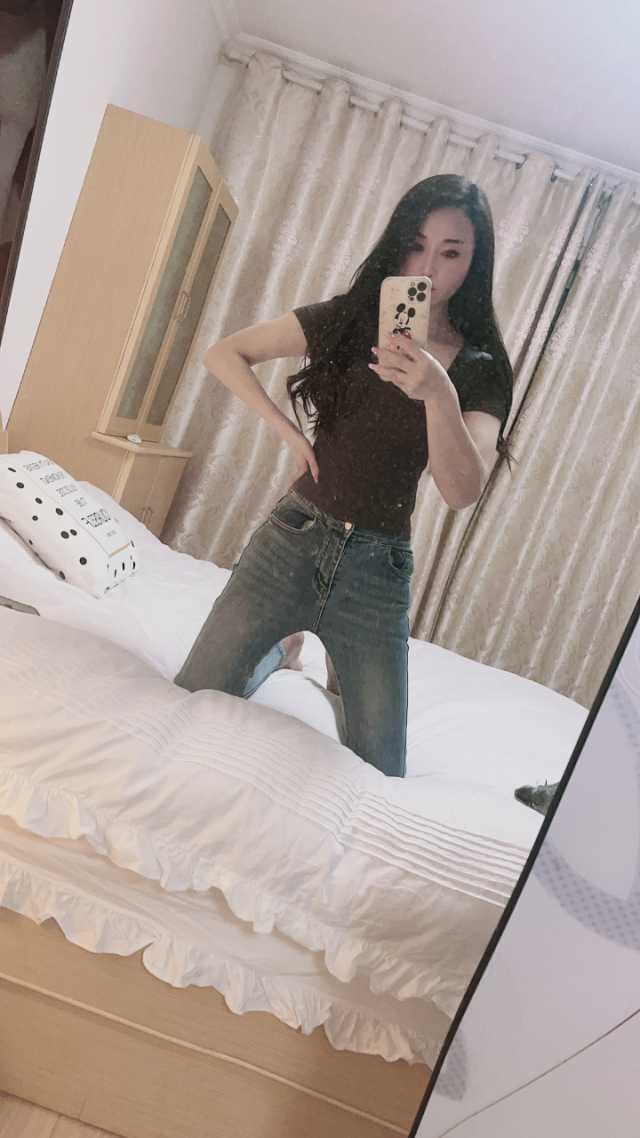 南站的性感兼职妹妹