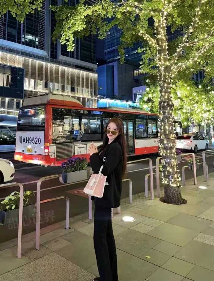 粉嫩草莓你懂的