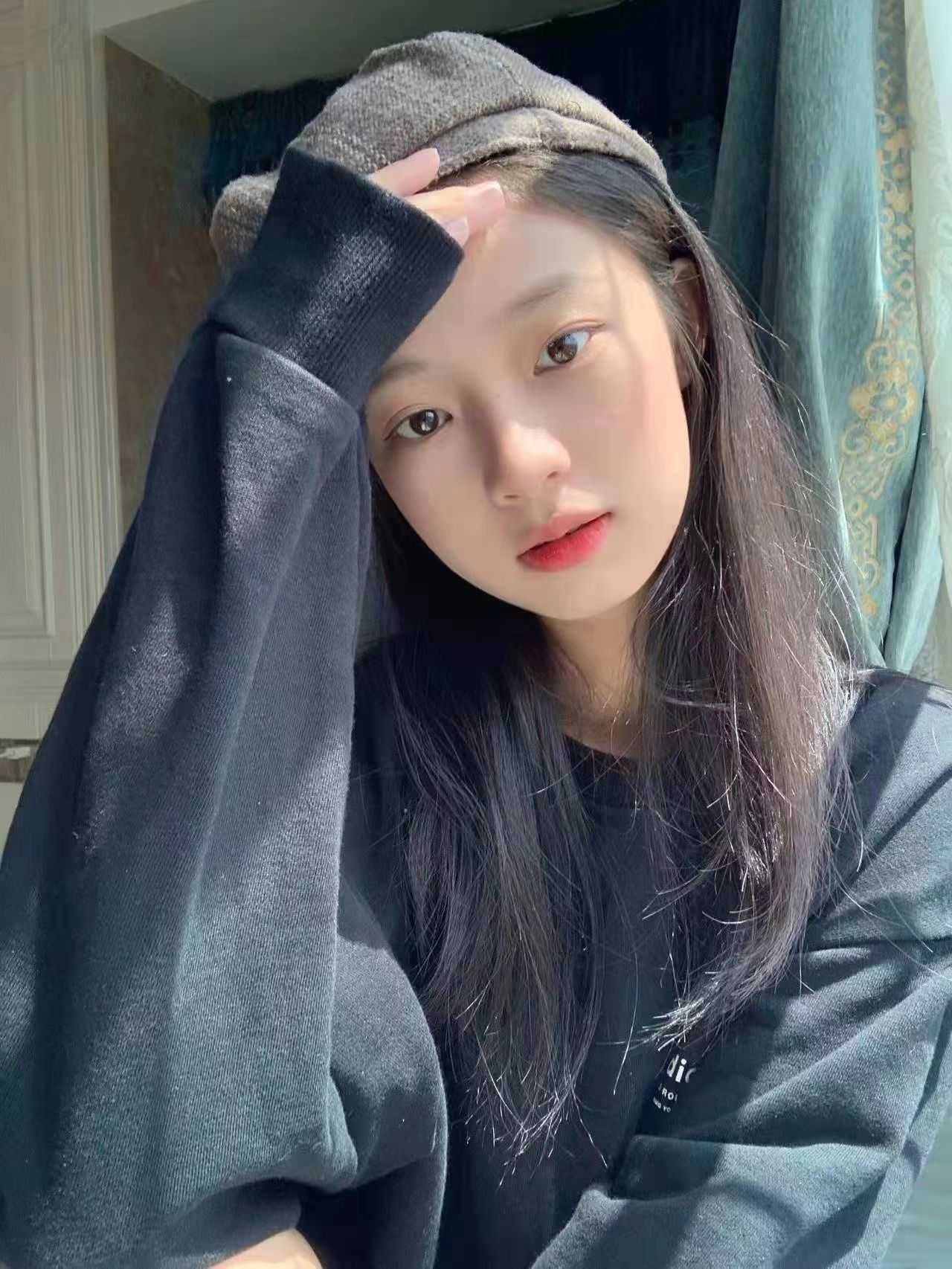 娇小可爱，技术娴熟