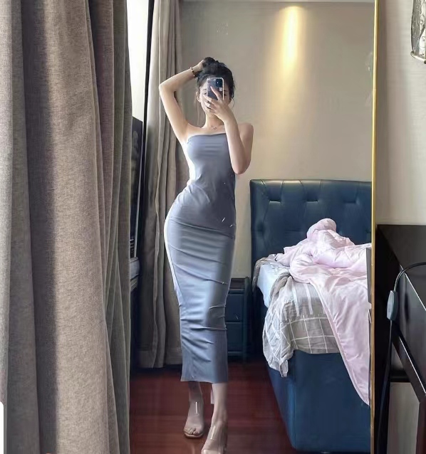 爱运动的年轻妹子