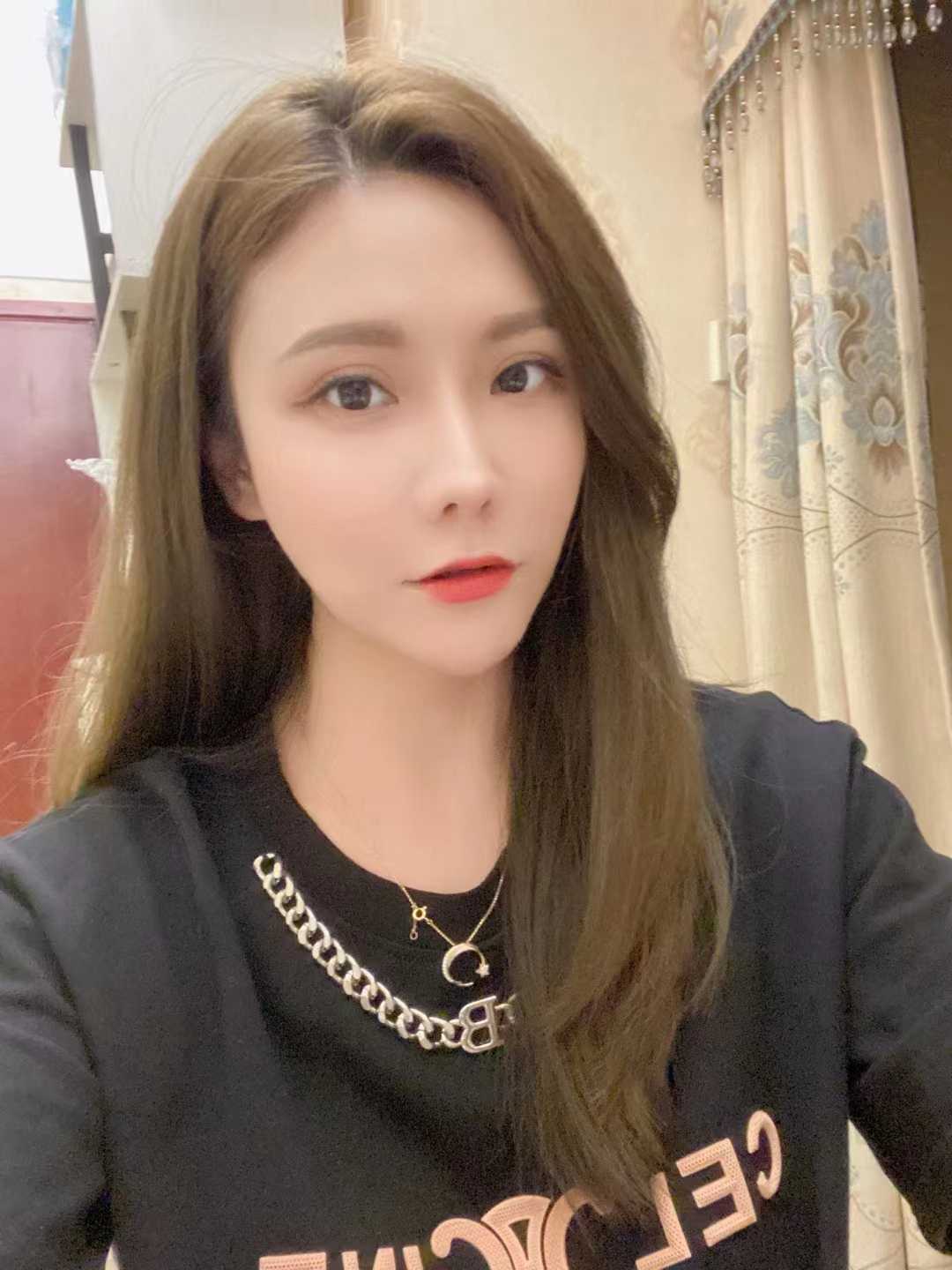 情人式的感觉，互动调情