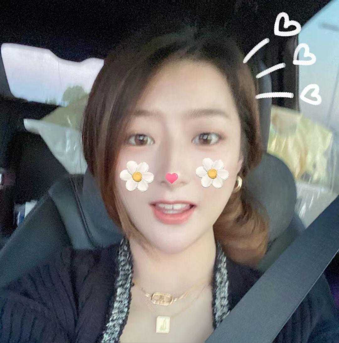 女朋友般的妹子