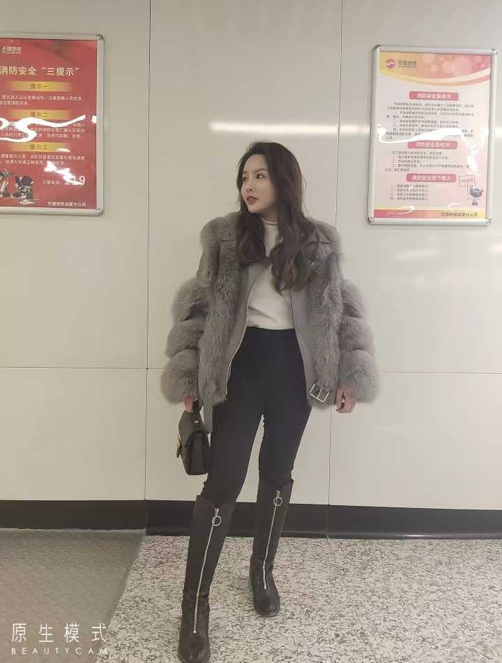 很会穿衣服的少妇