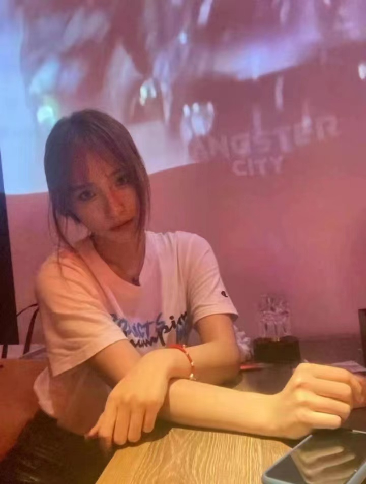 二道区精致高冷美女