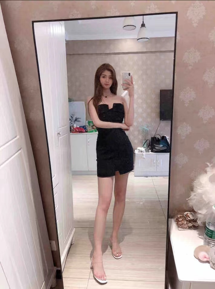 大长腿半塘的特殊服务