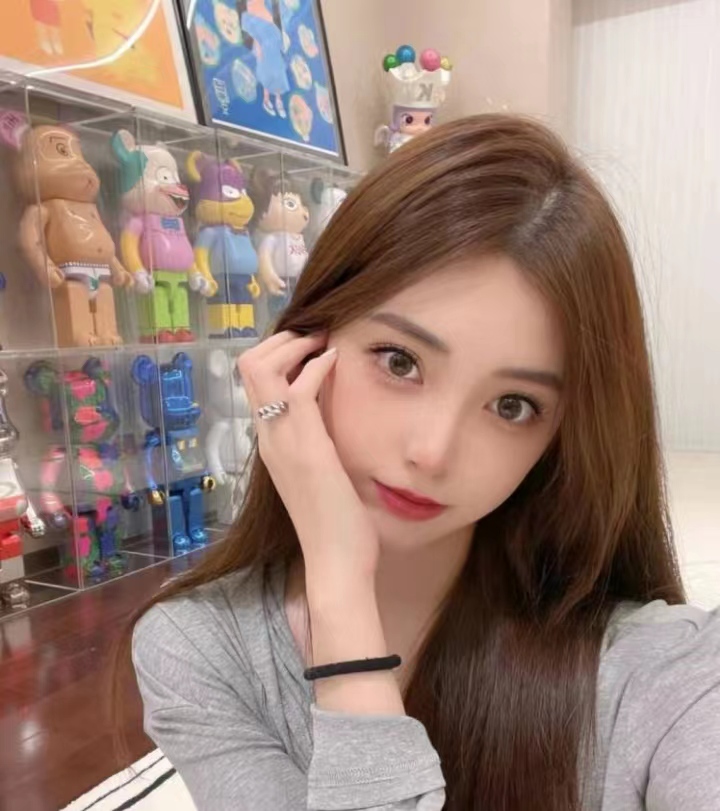 兼职颜值高嫩模