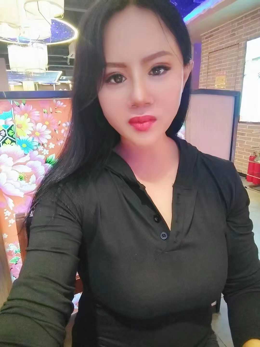 看着很有感觉，熟女一枚