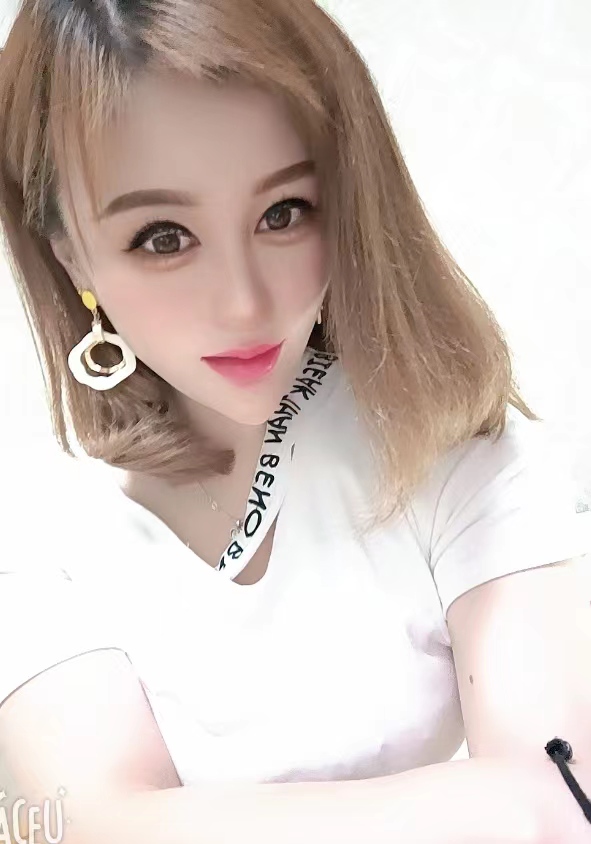 花式多多的少妇