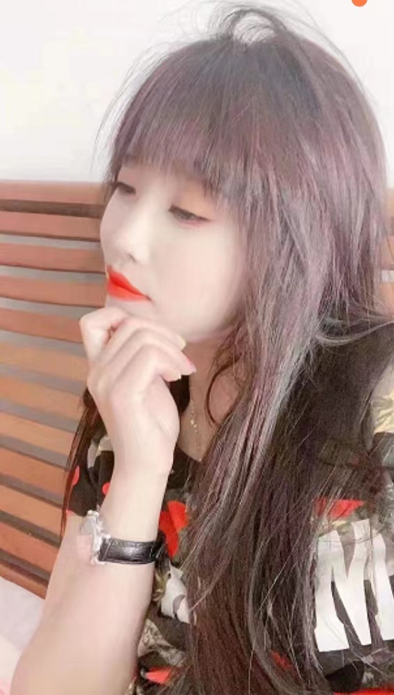 很有御姐范的少妇