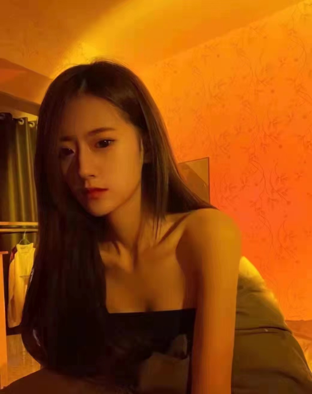 腰细,臀翘,浪叫,很舒服