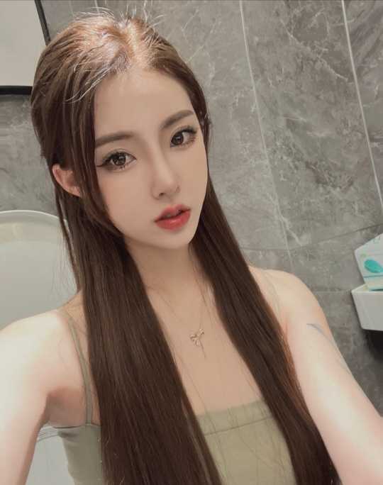 二七区个人兼职美容师