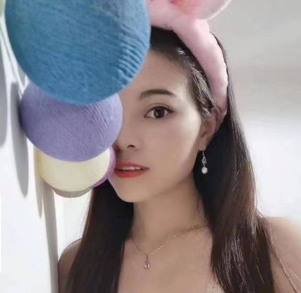 个子小巧，中上游