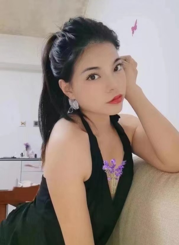 个子小巧，中上游