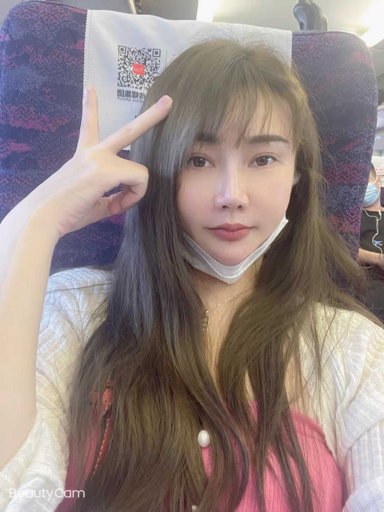 服务相当不错，大眼睛皮肤细滑