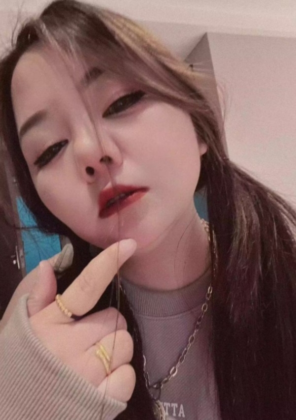 鸳鸯浴 洗浴 足疗 按摩 丝袜